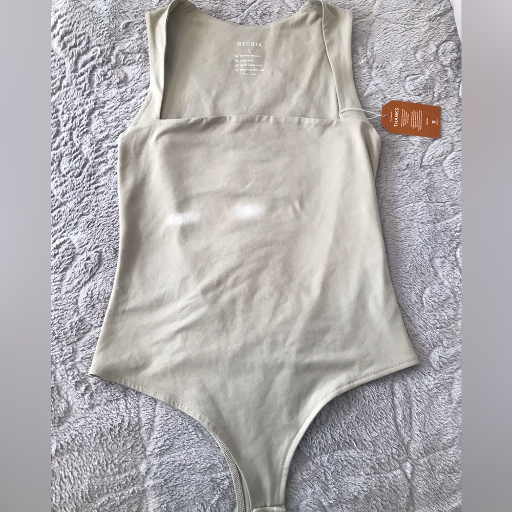 Square neck bodysuit